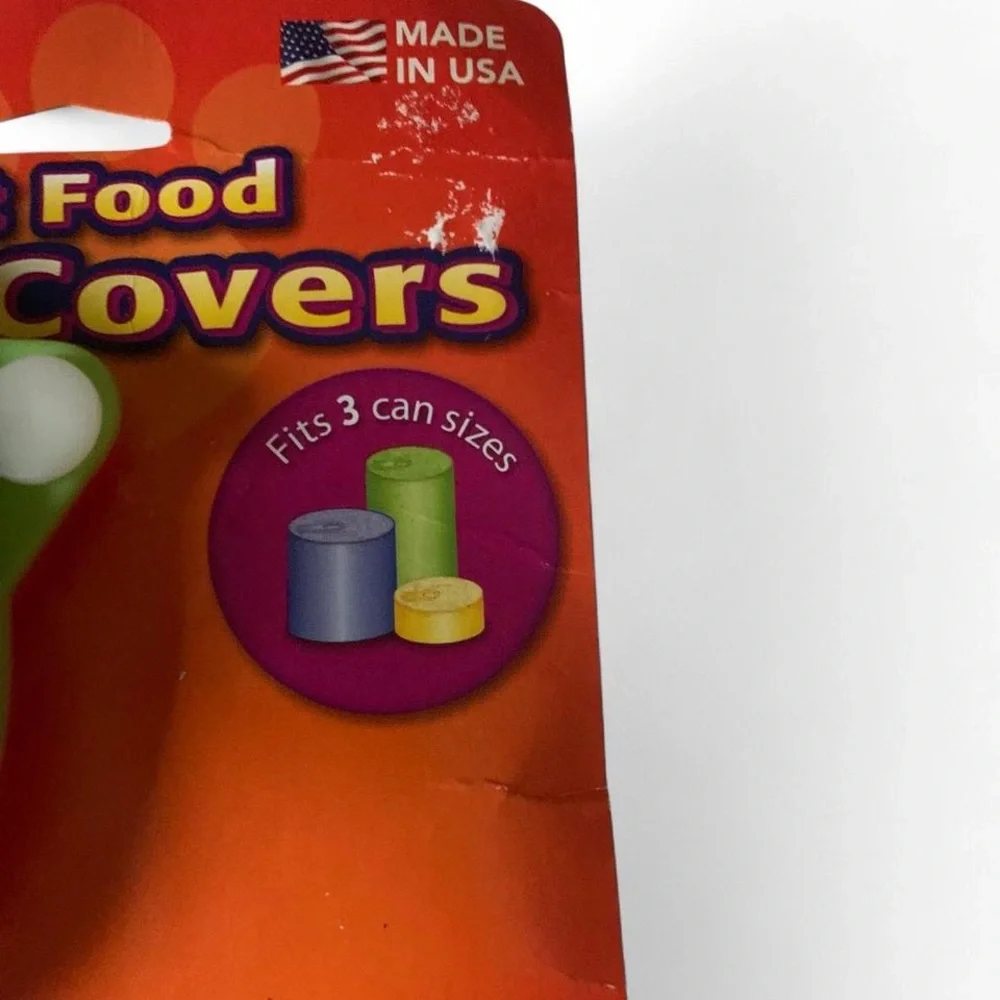 Pet Food Can Covers - Red and Green